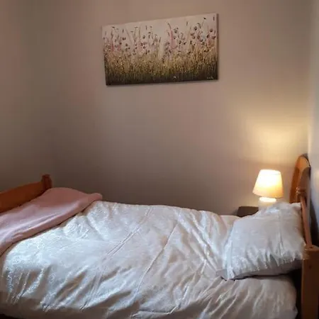 Private Rural 2 Bedroom Cottage, County Tipperary Templemore