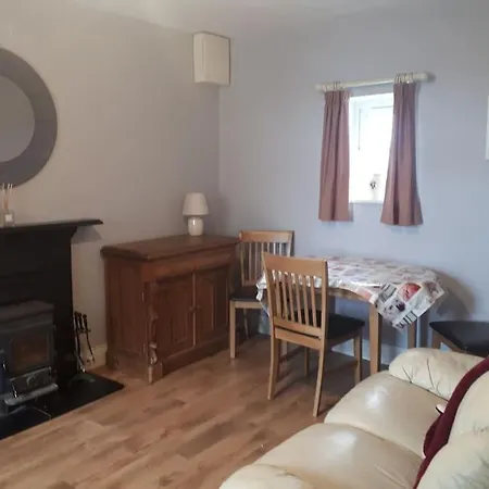 Private Rural 2 Bedroom Cottage, County Tipperary Templemore